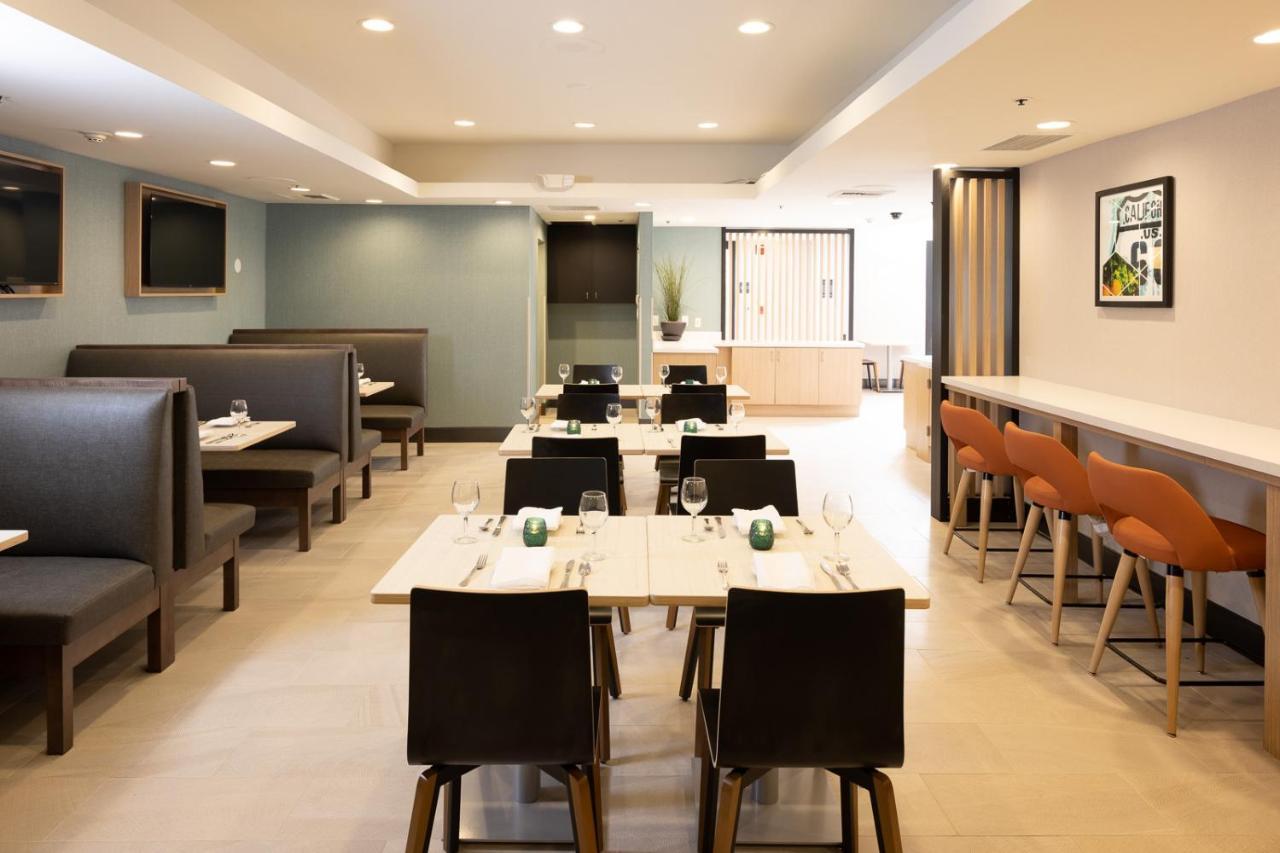 Holiday Inn Santa Ana-Orange County Airport By Ihg Екстер'єр фото