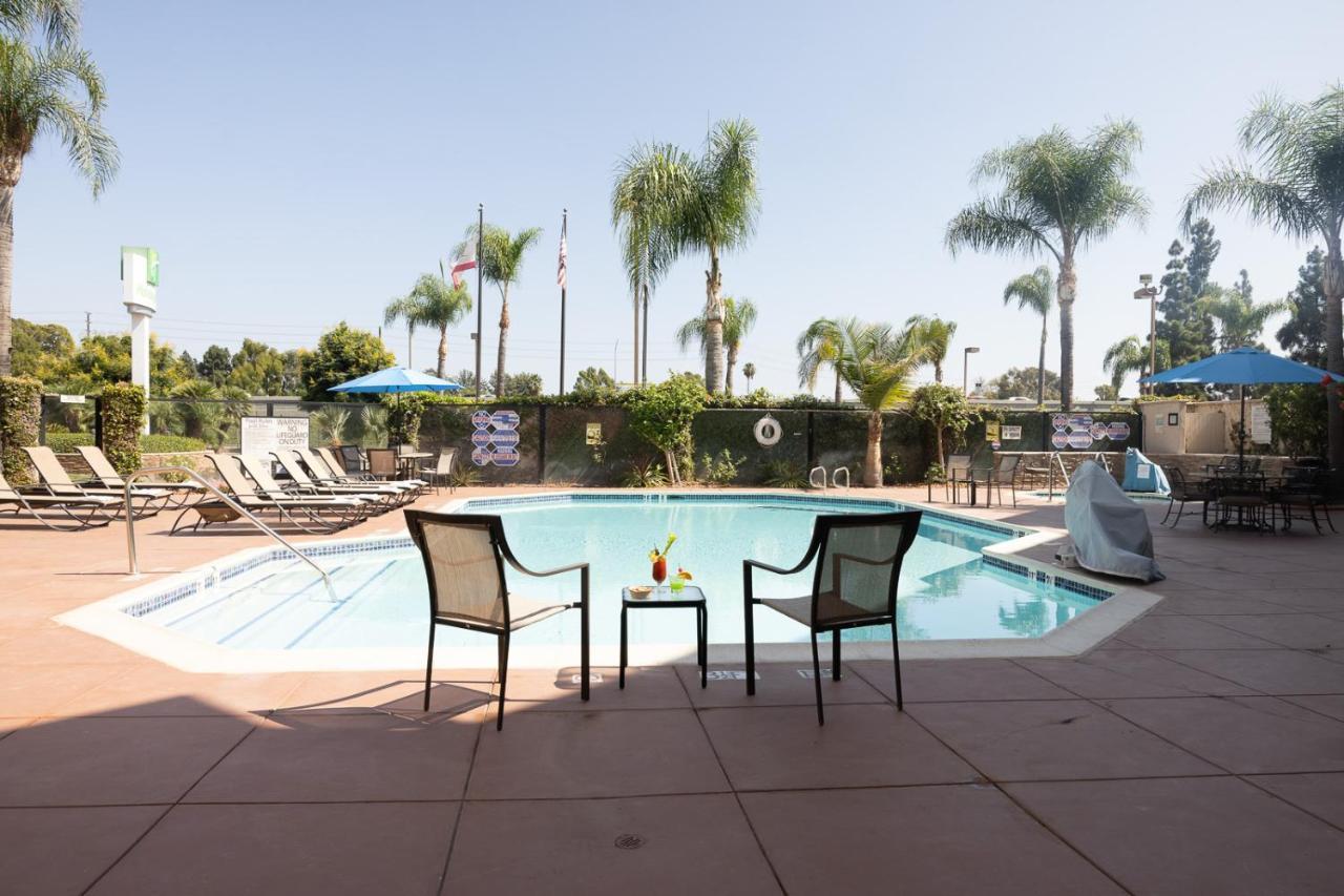 Holiday Inn Santa Ana-Orange County Airport By Ihg Екстер'єр фото