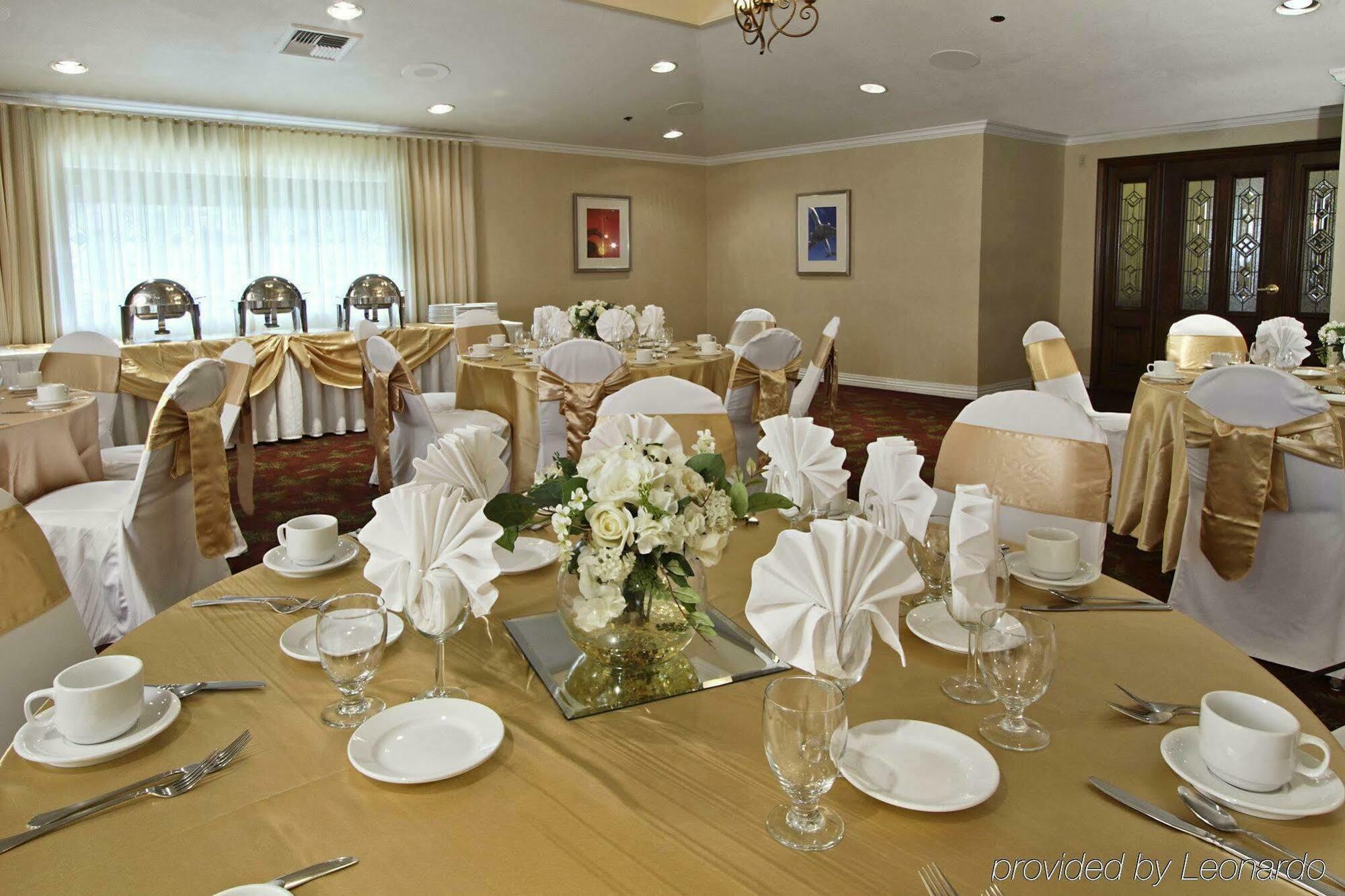 Holiday Inn Santa Ana-Orange County Airport By Ihg Екстер'єр фото
